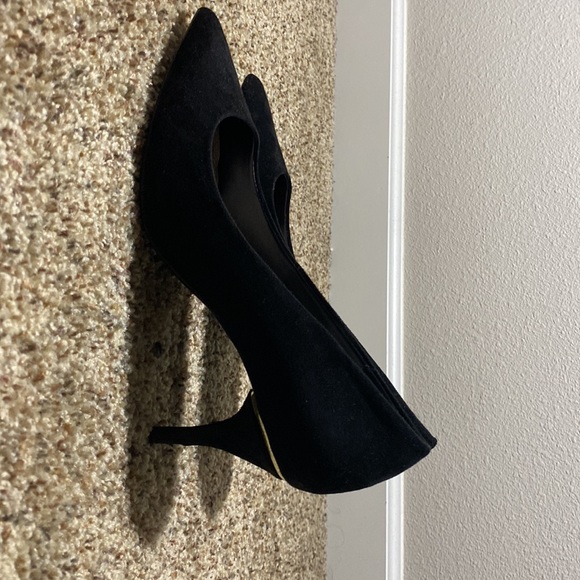 Zara basic heels in black!!!! - Picture 2 of 4